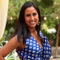 Claudia Flores