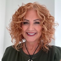 Paula Frost