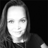 Rie Zibrandtsen