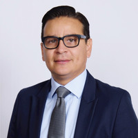 Héctor Santana