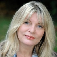 Toni Hartford