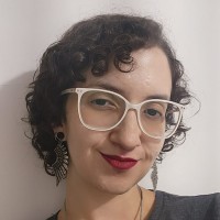 Mayara Medeiros Foganholi