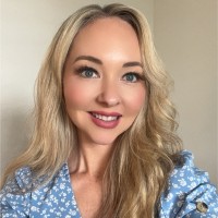 Kari S.