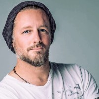 Sebastian Smith