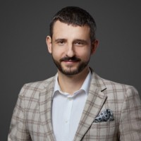 Łukasz Nienartowicz