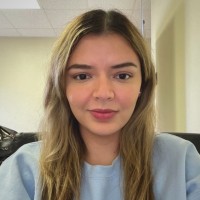 Victoria Elizabeth De La Cerda Salazar