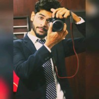 wajahat sadiq