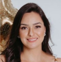 Juliana Bueno
