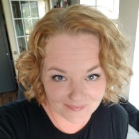 Naomi Holcomb