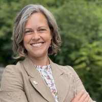 Colleen Snyder, Striving To Be Your Realtor Of Choice