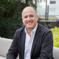 Adrián Mendoza