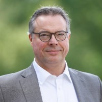 Dr. Johannes Müller