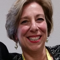 Laurie Dicello