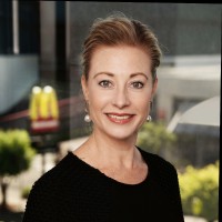 Amy Holton