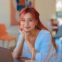Chloe Shih