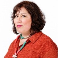 Tse-Eugenia Linares