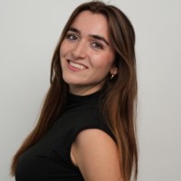 Karen Van den Berghe
