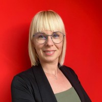 Eszter Szigetvari