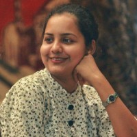 Dr ATHIRA S R