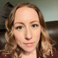 Amy Woolf