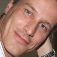 Peter M. den Uil