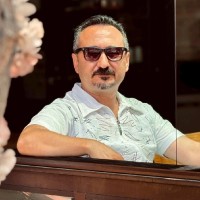 ÜMİT YÜKSEL KEÇECİ
