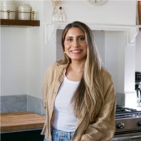 Tara Khoshbin