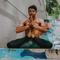 Azad Tiwari