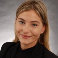 Anna Stolz