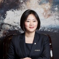 Tina Li