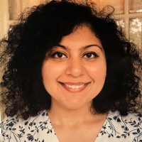 Sarah Sualehi, Pmp