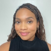 Essence Sanders