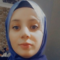 Esma Apuhan
