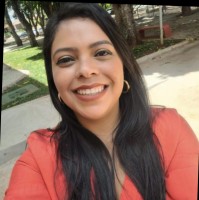Beatriz Queroz