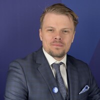 Linus Lindström