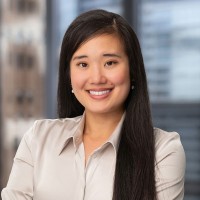Cindy Huang, Cfa