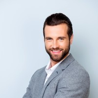 Luke Daniels