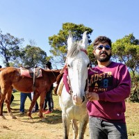 Akshay Tr