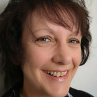 Tracy Barrett