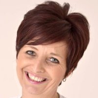 Ruth Curry