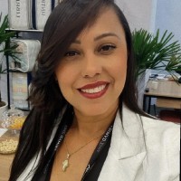 Suzane B.