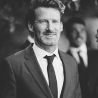 Steven Davies