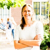 Gwendolyn Van Strien