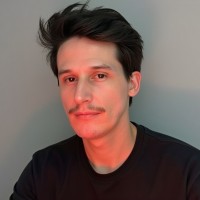 Alex L.
