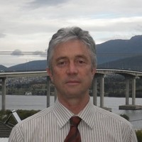 Barry Williams