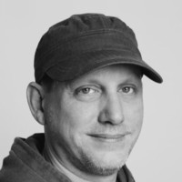 Lukas K.