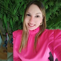 Flávia Bomfim