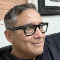 Gustavo Chona SR.