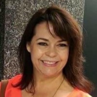 Karen De Beer