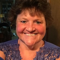 Loni Engledow